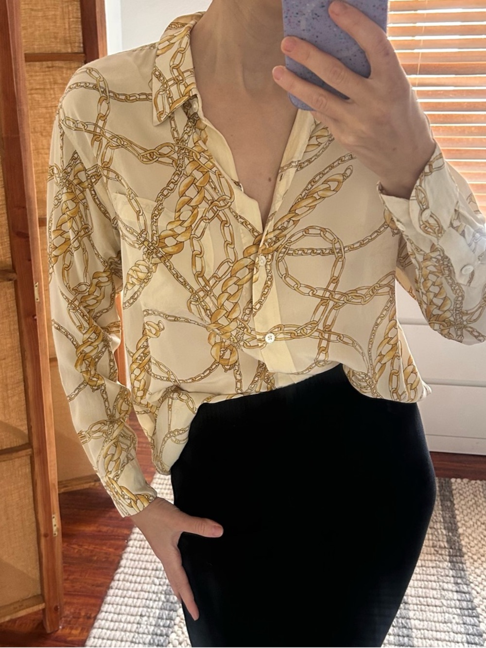 100% Silk shirt Size S lose fit